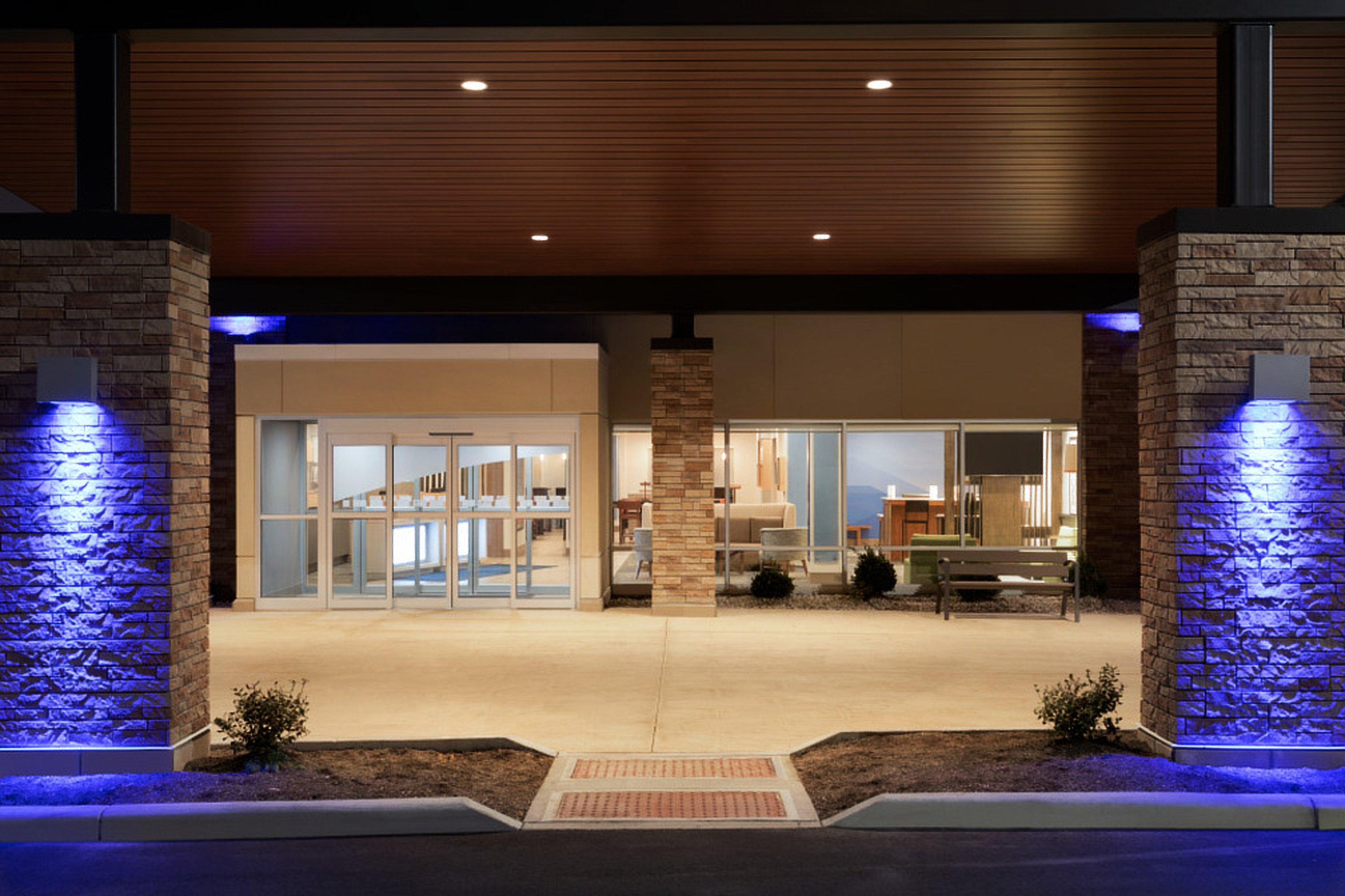Holiday Inn Express & Suites - Cincinnati Ne - Red Bank Road By Ihg Buitenkant foto