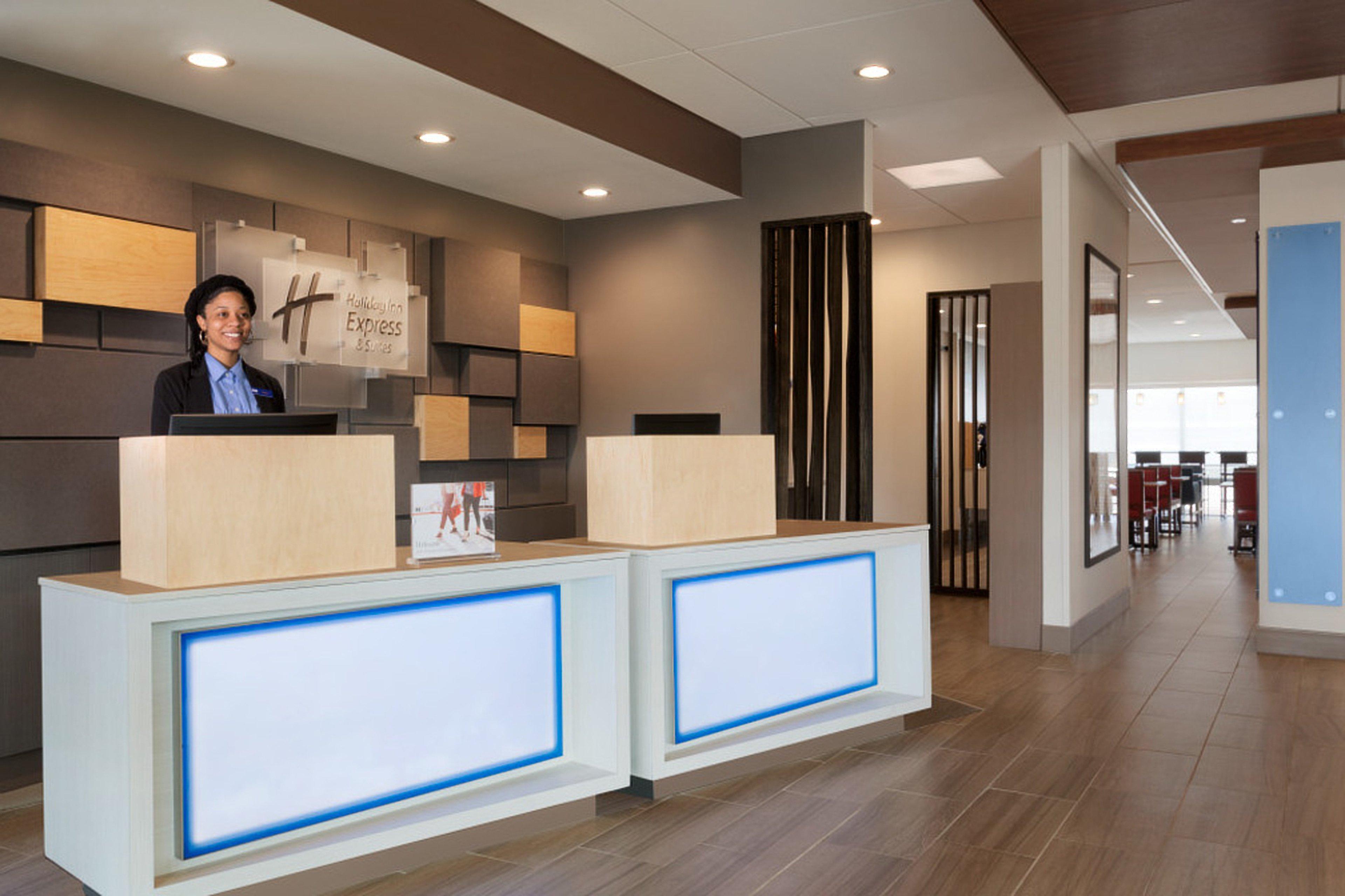 Holiday Inn Express & Suites - Cincinnati Ne - Red Bank Road By Ihg Buitenkant foto
