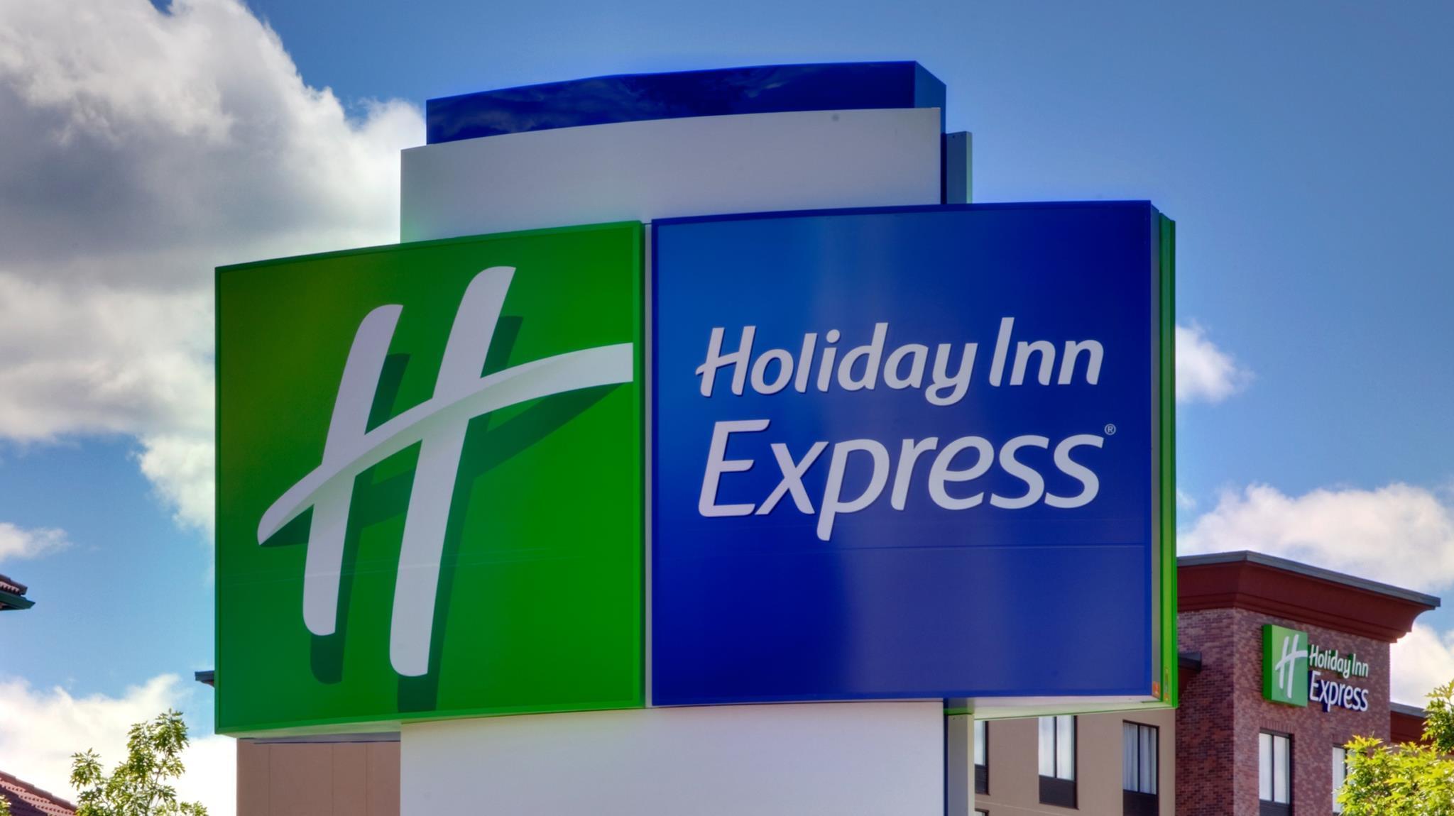 Holiday Inn Express & Suites - Cincinnati Ne - Red Bank Road By Ihg Buitenkant foto