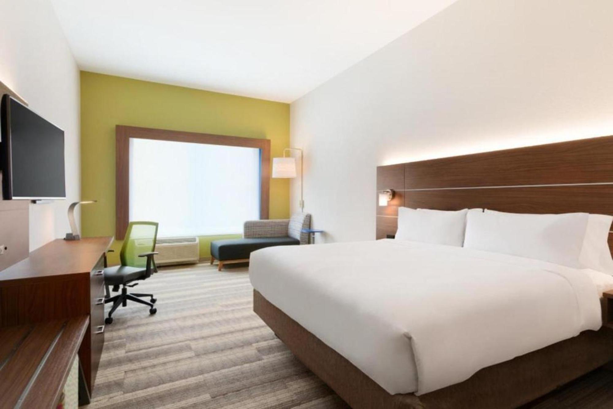 Holiday Inn Express & Suites - Cincinnati Ne - Red Bank Road By Ihg Buitenkant foto