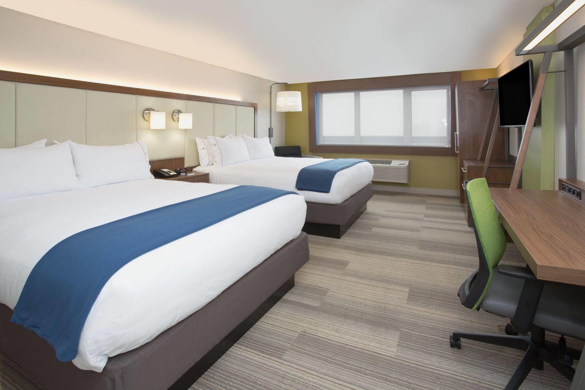 Holiday Inn Express & Suites - Cincinnati Ne - Red Bank Road By Ihg Buitenkant foto